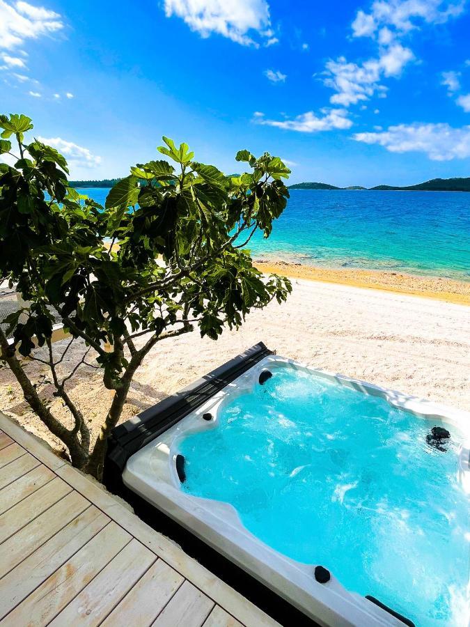 Buqez Eco Resort - Beach Villa 81 - 1St Sea Line By Beach ดราเก ภายนอก รูปภาพ