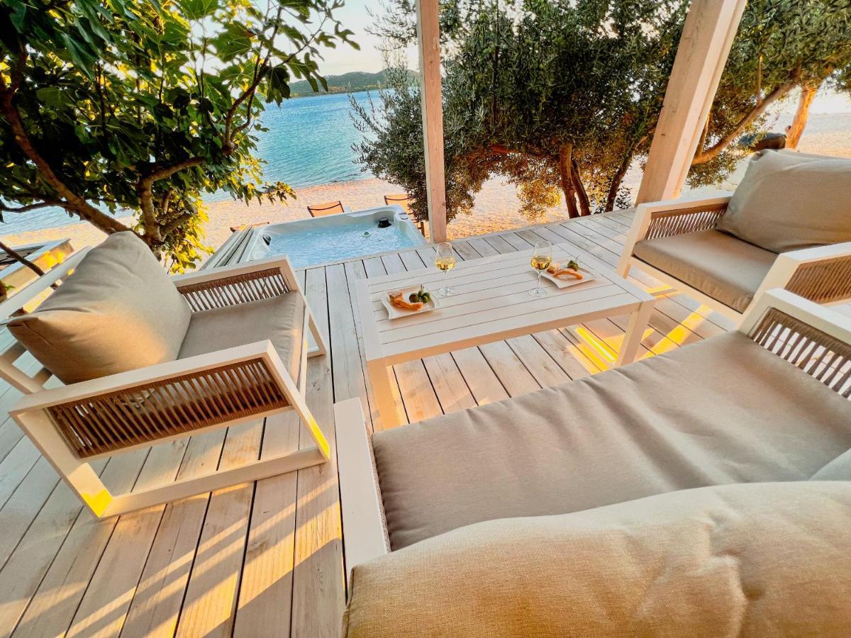 Buqez Eco Resort - Beach Villa 81 - 1St Sea Line By Beach ดราเก ภายนอก รูปภาพ